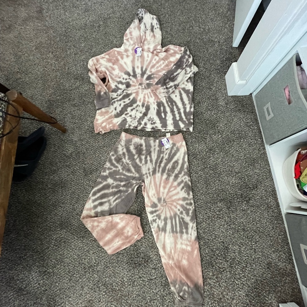 2-piece tie-dye set